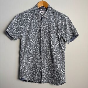 MBX Denim Wear Men's Slim Fit Inside-Out Short Sleeve Button Up Shirt Size Large